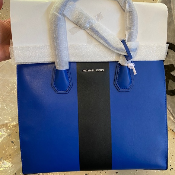 Michael Kors Women's Mercer Pebbled Leather Large - Picture 1 of 6